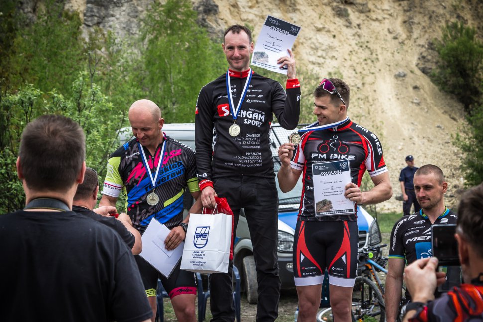 asp.-adam-dziuk-na-podium