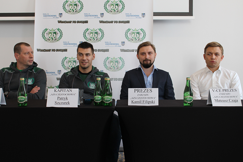 azs-zarzad-02-trener