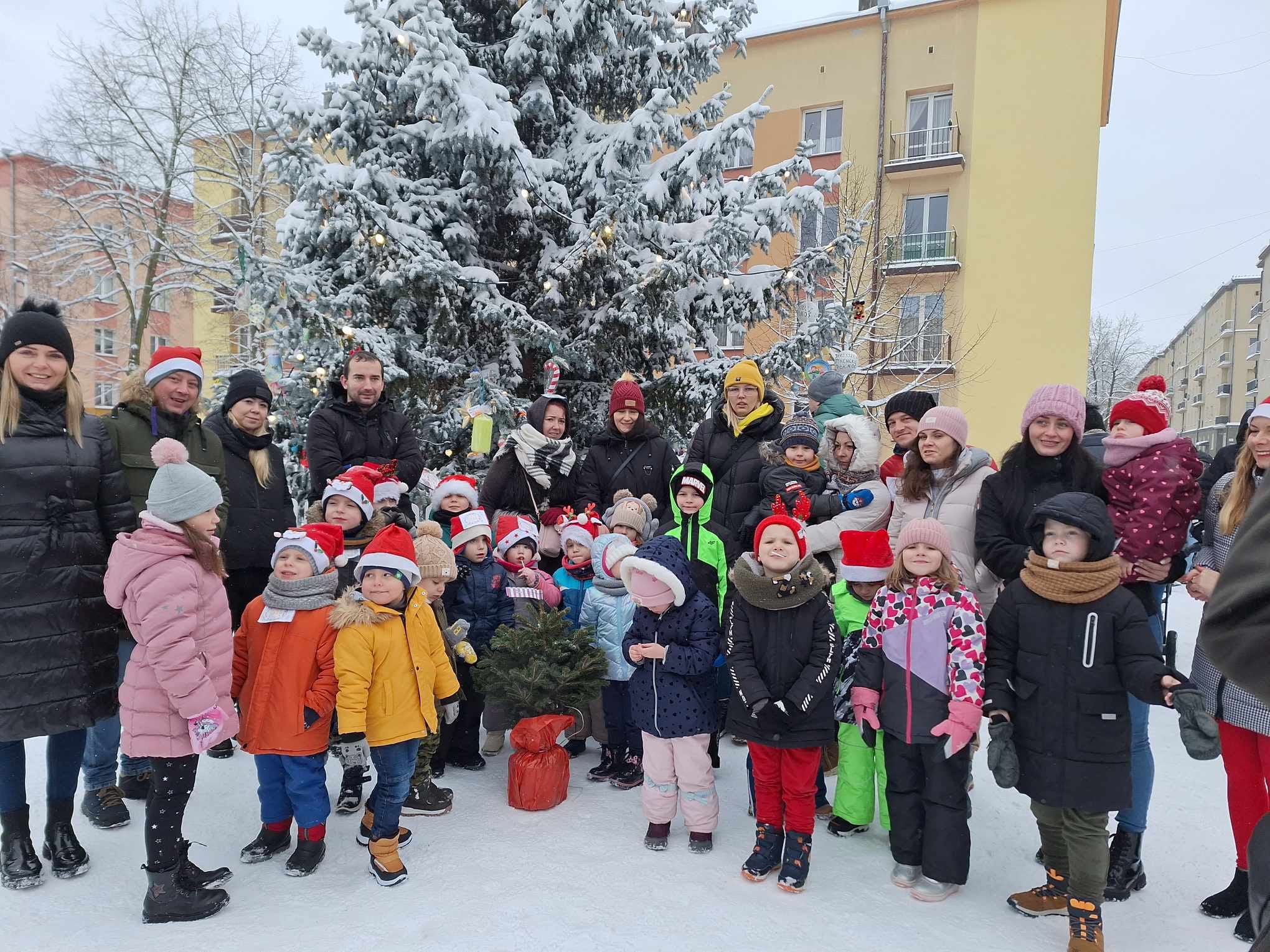 choinka-na-placu-orlat-lwowskich