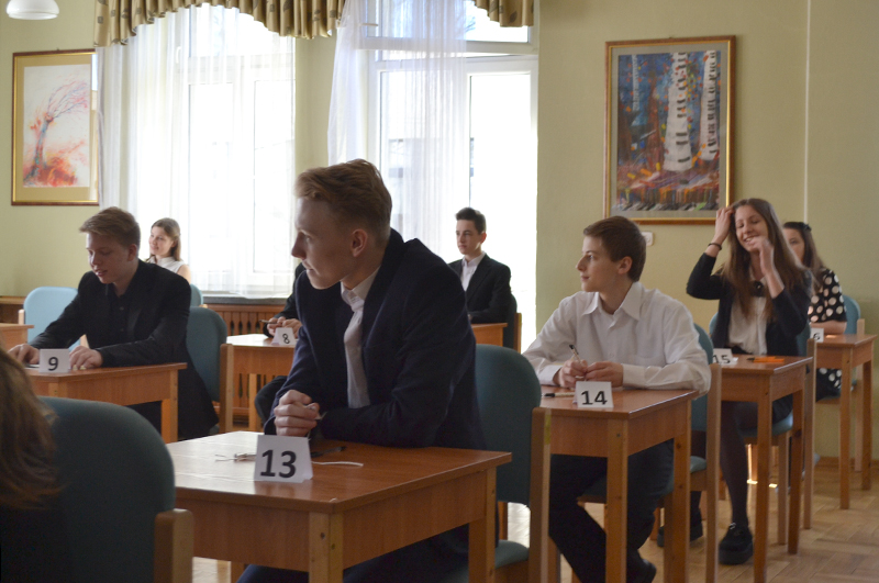 gimnzjum-egzamin-szkola-mlodziez-01