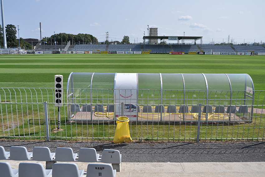 miejski-stadion-rakow-02