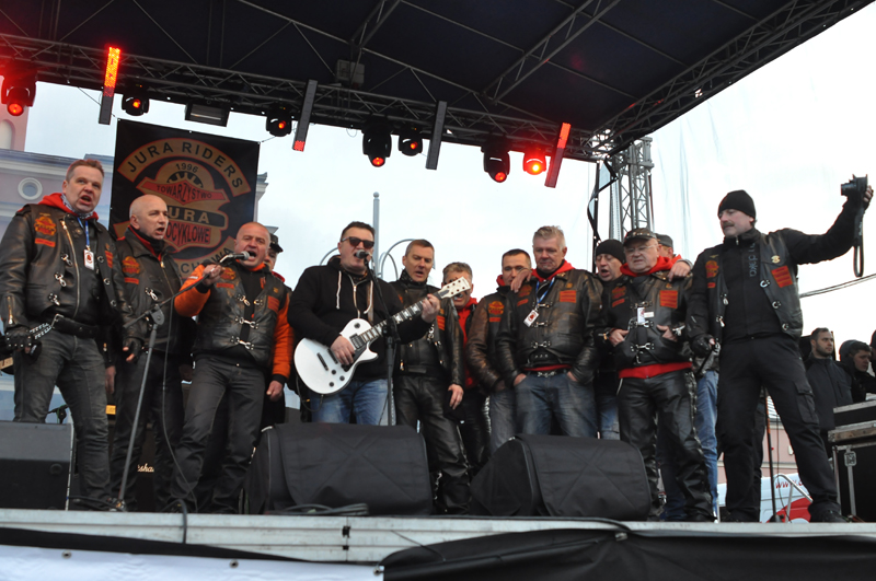 moto-serce-jura-00