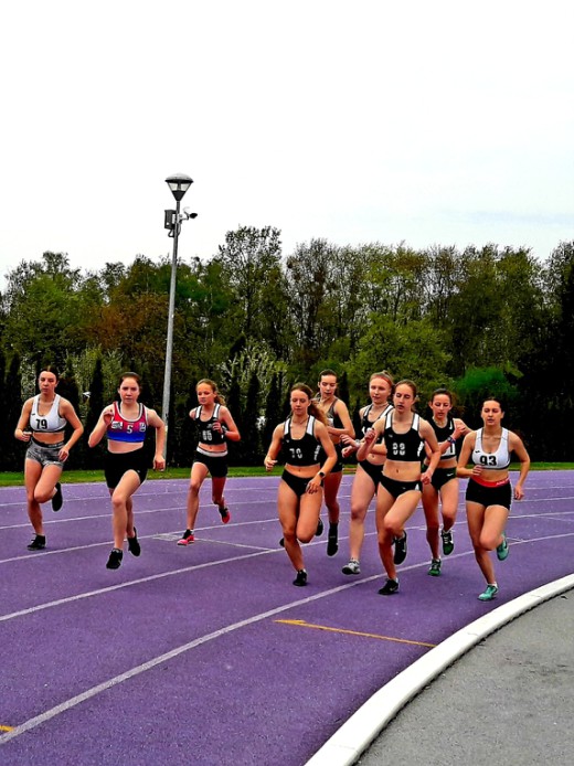 start-dziewczat-na-1000-m-w-gliwicach